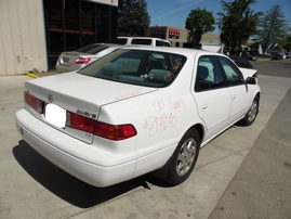 2000 TOYOTA CAMRY LE WHITE 3.0L AT Z17670